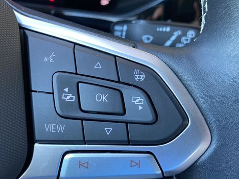 Used 2023 Volkswagen Taos S w/ Driver Assistance Package AWD/4WD image 37