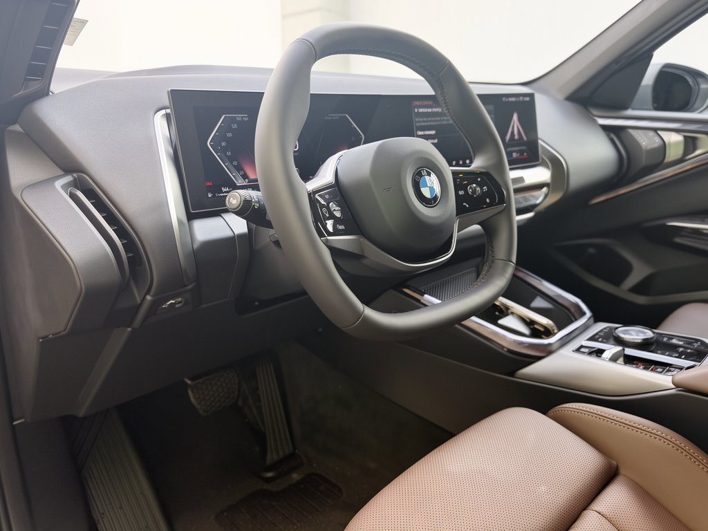 Used 2026 BMW X3 xDrive30i w/ Premium Package AWD/4WD image 4