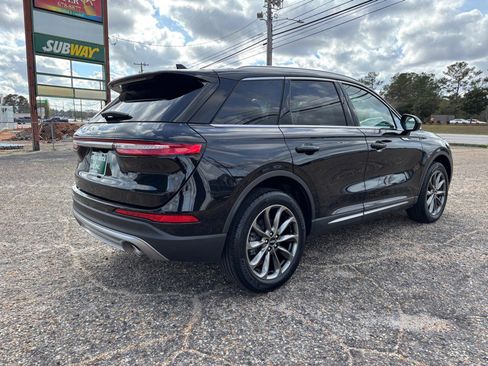 Used 2020 Lincoln Corsair FWD w/ Premium Package image 5