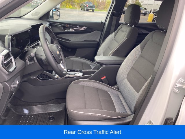 Certified 2024 Chevrolet TrailBlazer LT w/ Convenience Package AWD/4WD image 15
