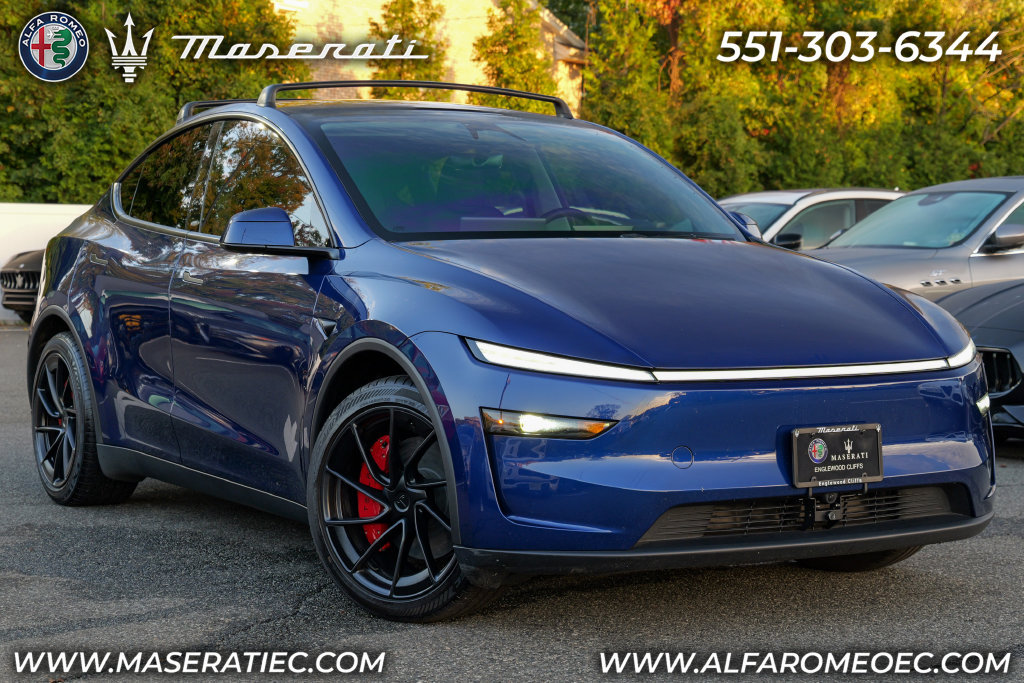 Used 2026 Tesla Model Y Long Range AWD/4WD image 1