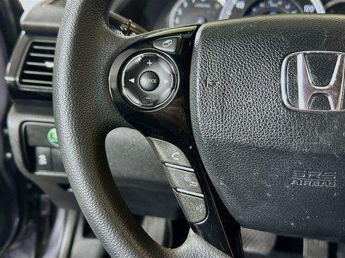 Used 2017 Honda Accord LX image 15