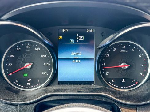 Used 2022 Mercedes-Benz GLC 300 4MATIC image 6