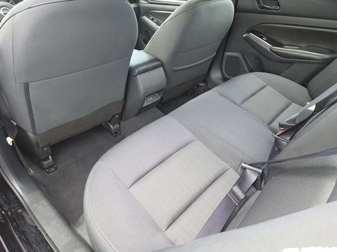 Used 2023 Nissan Altima 2.5 SV FWD image 23