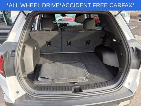 Used 2025 GMC Terrain Elevation image 24