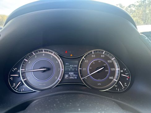 Used 2019 INFINITI QX80 Luxe w/ 22" Wheel Package image 15