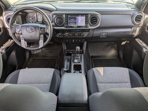 Used 2023 Toyota Tacoma TRD Off-Road image 15