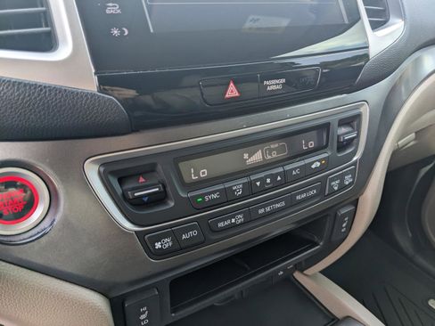 Used 2018 Honda Pilot EX-L image 30