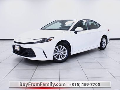Used 2025 Toyota Camry LE