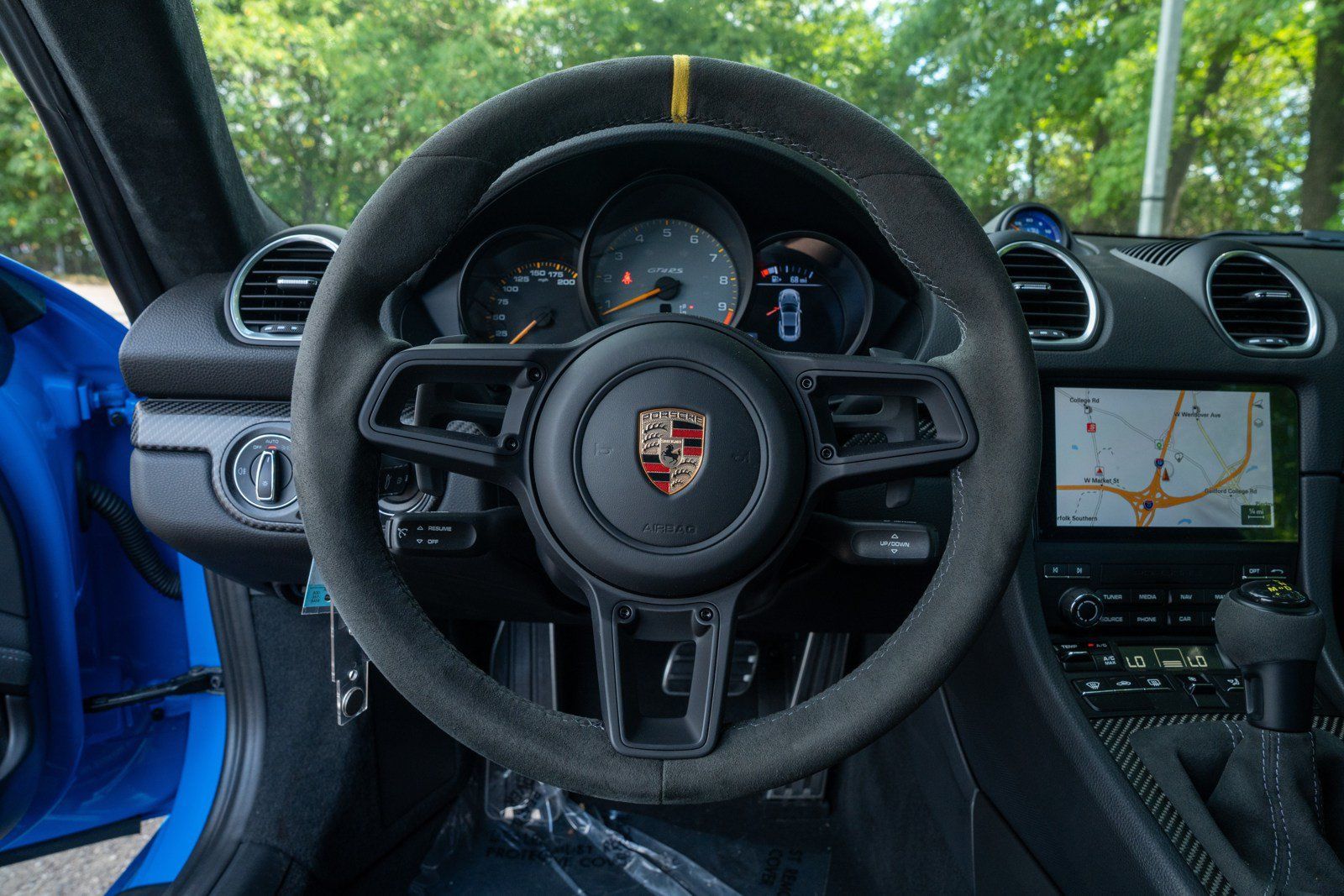 Certified 2025 Porsche 718 Cayman GT4 RS w/ Chrono Package RWD image 25