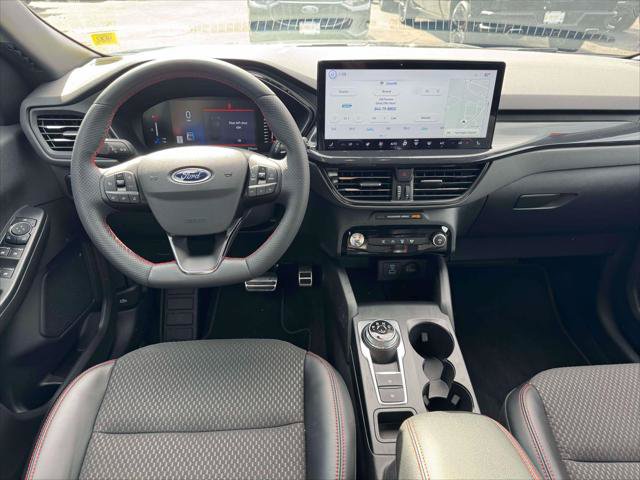 Used 2023 Ford Escape ST-Line w/ Tech Pack #1 AWD/4WD image 19