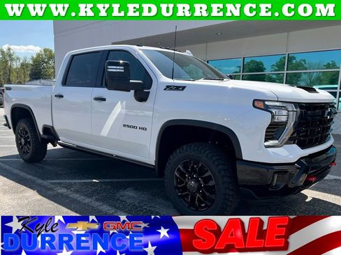 New 2026 Chevrolet Silverado 2500 LTZ w/ LTZ Plus Package AWD/4WD image 1