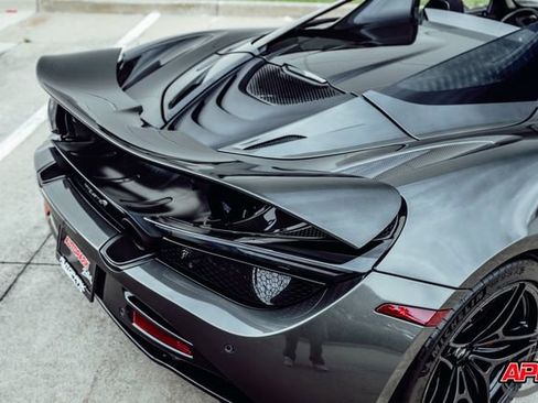Used 2020 McLaren 720S Performance RWD image 42