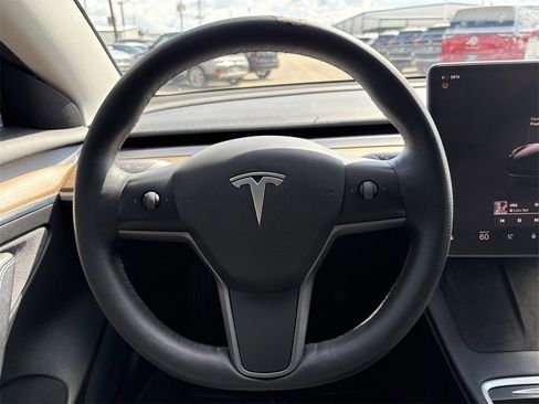 Used 2022 Tesla Model 3 Long Range image 15