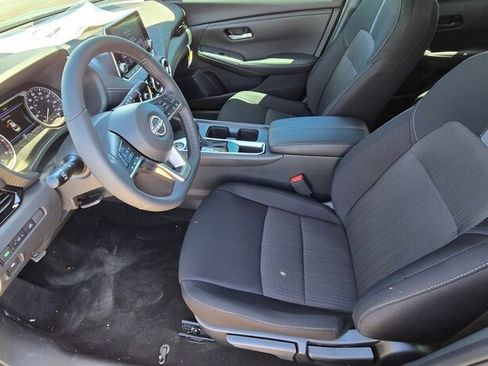 New 2025 Nissan Sentra SV w/ All-Weather Package image 9