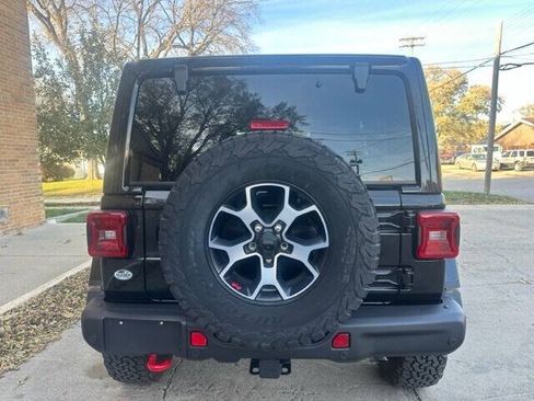 Used 2022 Jeep Wrangler Unlimited Rubicon w/ Steel Bumper Group AWD/4WD image 5
