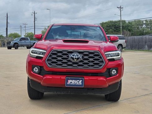 Used 2023 Toyota Tacoma TRD Sport w/ Technology Package image 2