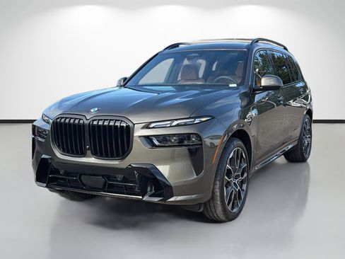 New 2026 BMW X7 xDrive40i w/ M Sport Package image 7