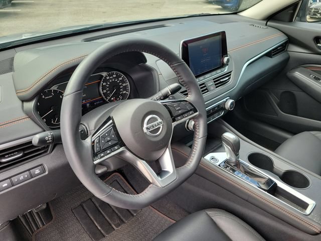 Certified 2021 Nissan Altima 2.5 SR w/ SR Premium Package FWD image 21