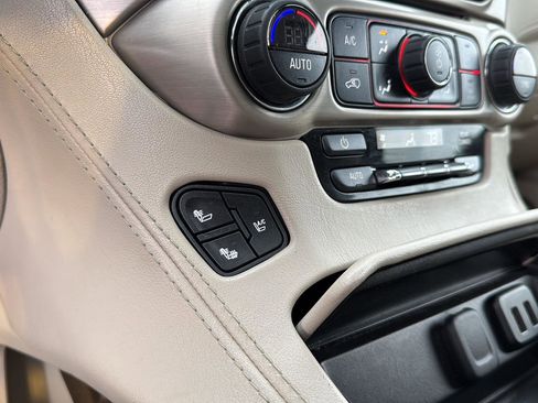 Certified 2016 GMC Yukon Denali w/ Open Road Package image 24