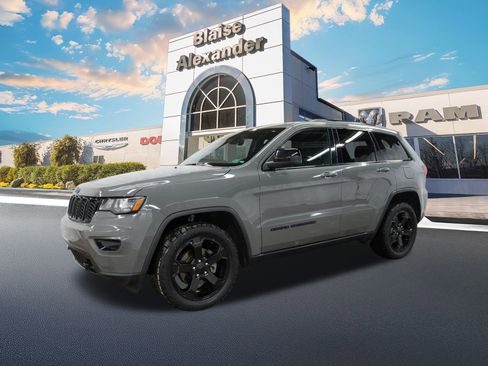 Used 2019 Jeep Grand Cherokee Laredo image 10