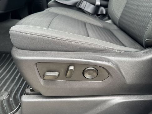 Certified 2023 Chevrolet Silverado 1500 Custom Trail Boss w/ LPO, Dark Essentials Package AWD/4WD image 9