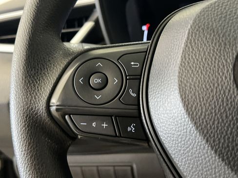 Used 2026 Toyota Corolla LE FWD image 34
