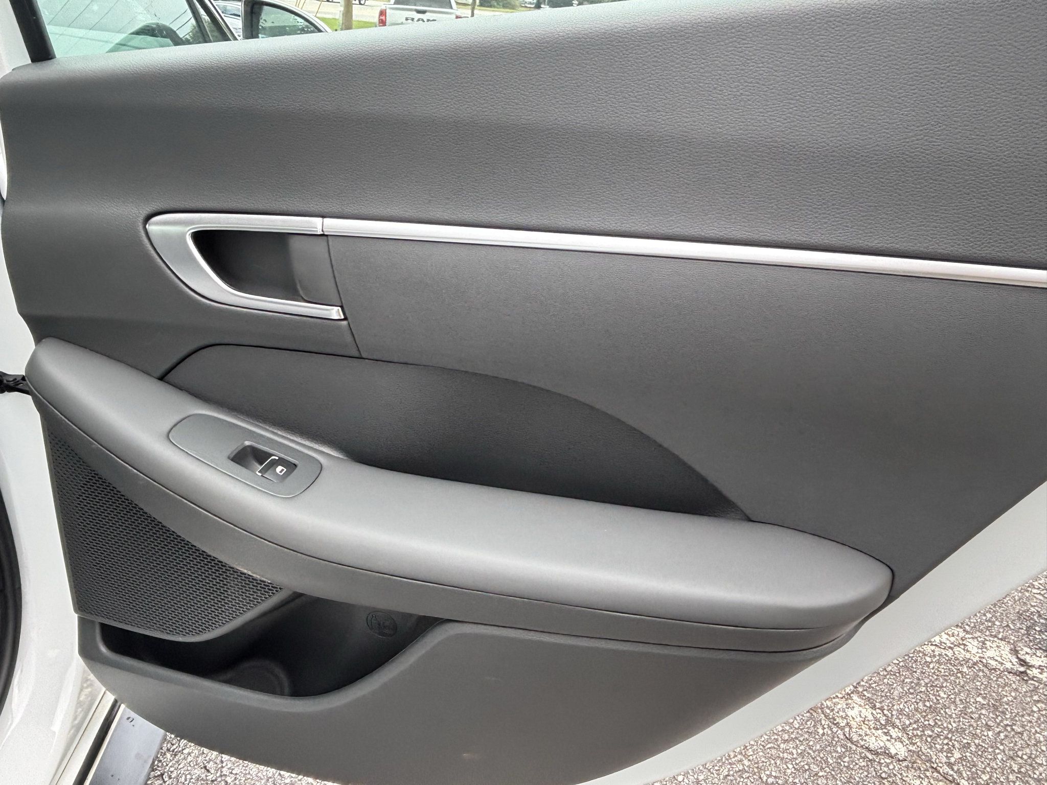 Used 2022 Hyundai Sonata SE FWD image 18