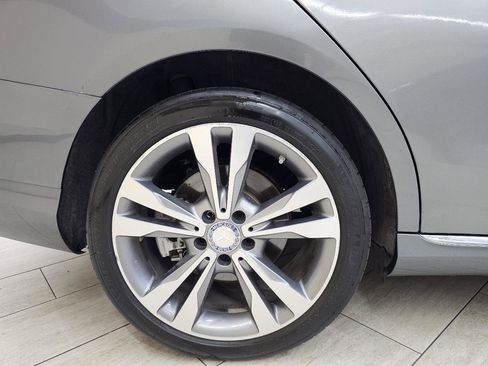 Used 2017 Mercedes-Benz C 300 Sedan w/ Premium 1 Package image 39