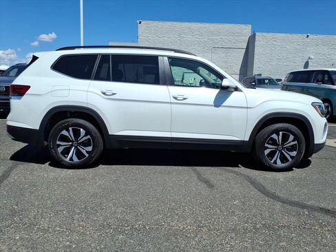 New 2026 Volkswagen Atlas SE image 6