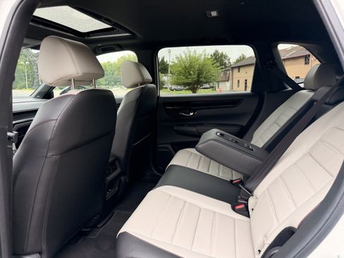 Certified 2025 Honda CR-V Sport Touring image 29