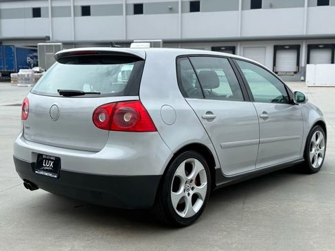 Used 2008 Volkswagen GTI 4-Door image 7