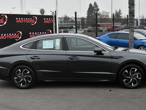 Used 2024 Hyundai Sonata SEL image 9