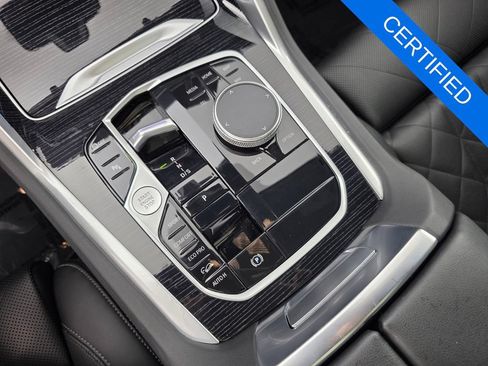 Certified 2025 BMW X6 xDrive40i AWD/4WD image 25