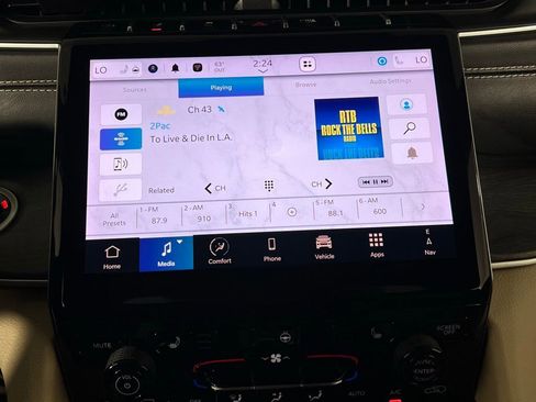 Used 2024 Jeep Grand Cherokee L Limited w/ Trailer Tow Package image 19