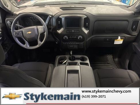 New 2026 Chevrolet Silverado 1500 Custom w/ Turbomax Blackout Package AWD/4WD image 13