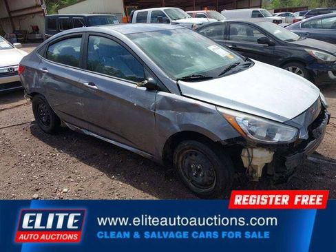 Used 2017 Hyundai Accent SE FWD image 2