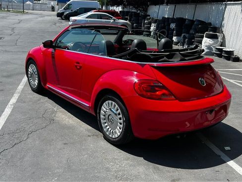 Used 2016 Volkswagen Beetle 1.8T S FWD image 5