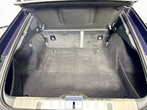 Used 2018 Porsche Panamera 4S image 35