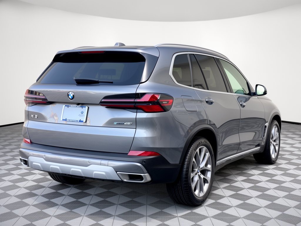 Used 2026 BMW X5 sDrive40i w/ Premium Package RWD image 9