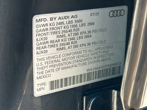 Certified 2025 Audi Q5 Prestige image 43