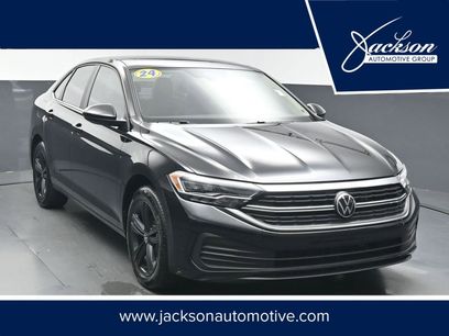 Used 2024 Volkswagen Jetta SE