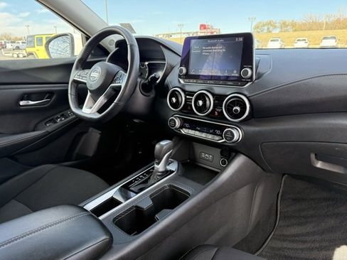 Used 2021 Nissan Sentra SV image 10