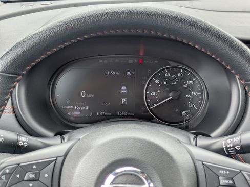 Used 2021 Nissan Kicks SR w/ SR Premium Package FWD image 22