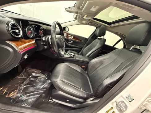Used 2017 Mercedes-Benz E 300 4MATIC image 15
