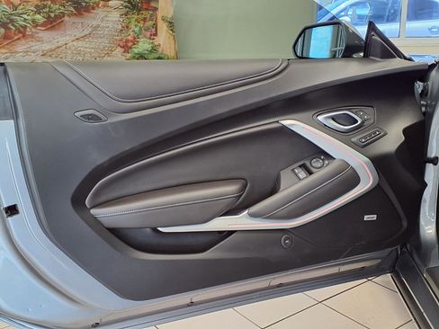 Used 2022 Chevrolet Camaro SS RWD image 23