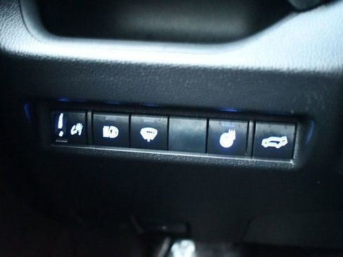 Used 2019 Toyota RAV4 XLE w/ Convenience Package image 33