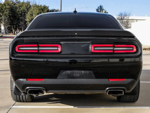 Used 2019 Dodge Challenger R/T Scat Pack w/ Dynamics Package image 9