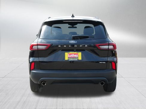 Used 2025 Ford Escape ST-Line Select AWD/4WD image 6