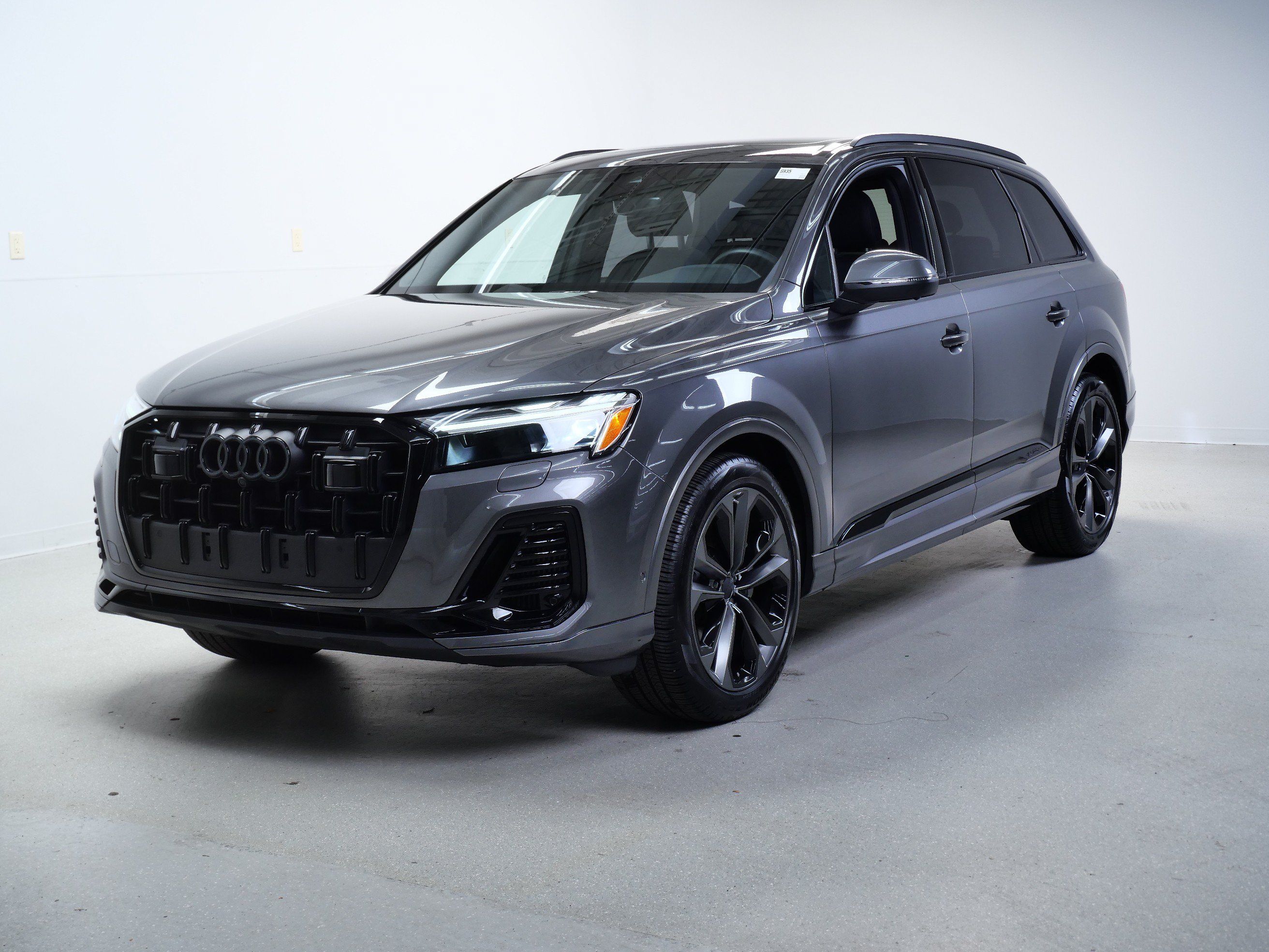Used 2026 Audi Q7 3.0T Premium Plus w/ Premium Plus Package AWD/4WD image 9